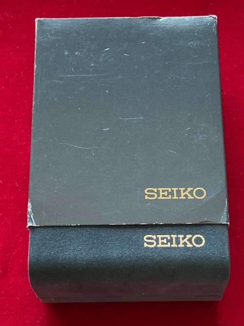 Seiko Quartz Watch 8223-8080 Men`s, vintage, from the 70s/80s, rare, collectors item
