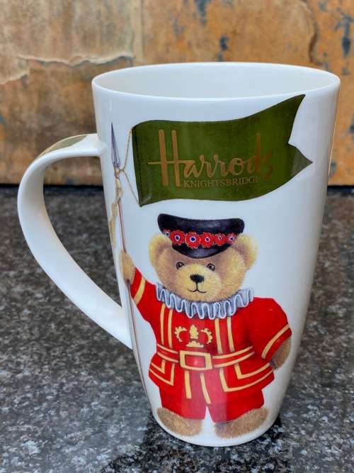 Harrods Tea Coffee mug like new , collectors item, england, uk,