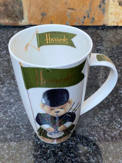 Harrods Tea Coffee mug like new , collectors item, england, uk,