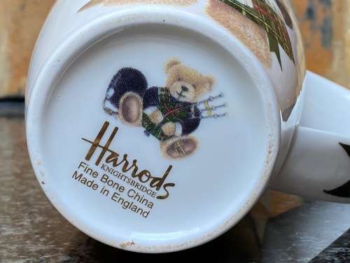 Harrods Tea Coffee mug like new , collectors item, england, uk,