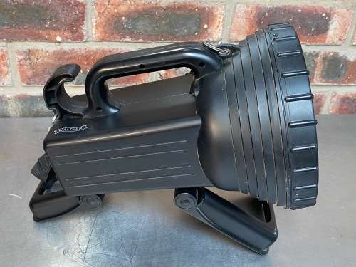 Walther Big torch rechargeable Flashlight incl. charger , 3500000 Candle Power, working