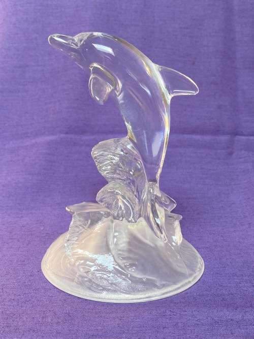 Cristal D`Arques Dolphin Vintage , made in France, clear , from the 90s, collection item, 15.9cm