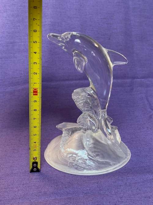 Cristal D`Arques Dolphin Vintage , made in France, clear , from the 90s, collection item, 15.9cm