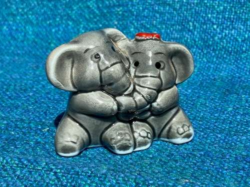 Procelain elephant pair , grey, collection item,