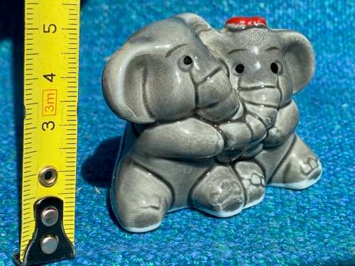 Procelain elephant pair , grey, collection item,