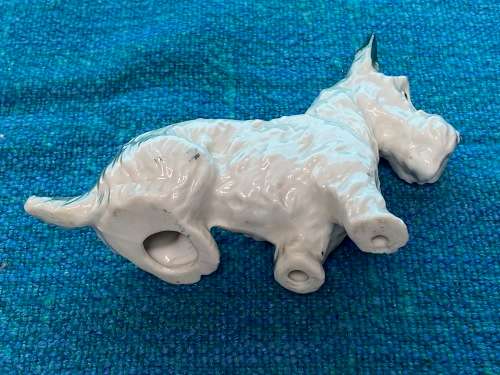 Porcelain dog (schnautzer / terrier) collectors item, vintage, approx. from the 70s/80s
