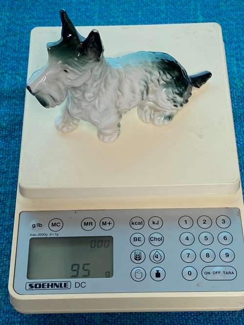 Porcelain dog (schnautzer / terrier) collectors item, vintage, approx. from the 70s/80s