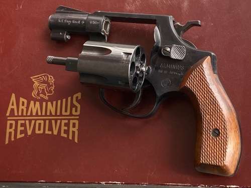 ARMINIUS HW88  9mm Blank  Revolver, Made in W.Germany, collectors item,vintage