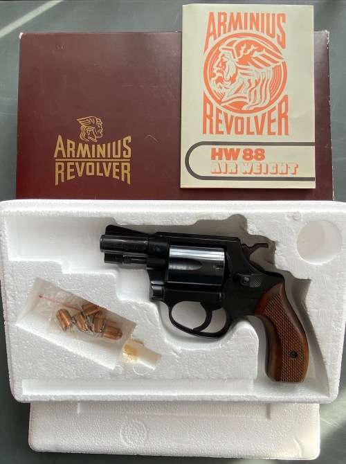 ARMINIUS HW88  9mm Blank/Gas Revolver ,Made in W.Germany, collectors item