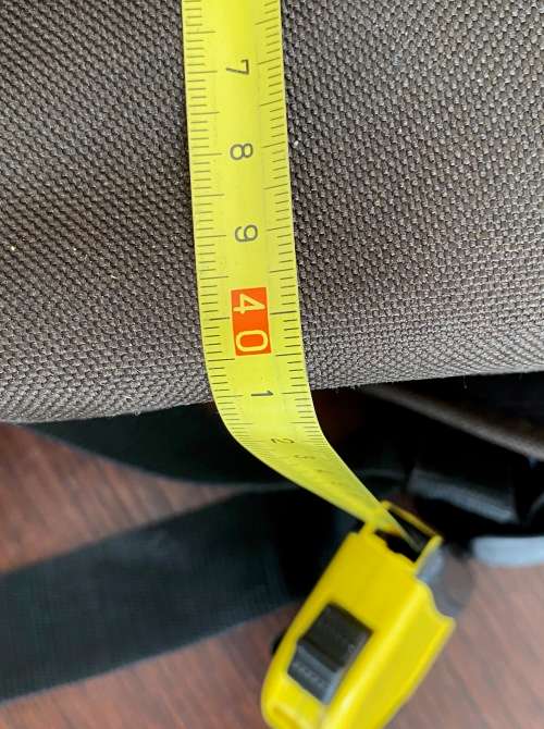 TAMRAC VELOCITY 9 SHOULDER PHOTO BAG WITH HIP-BELT #5769, Size inside : approx. 20cm x 30cm x 40cm