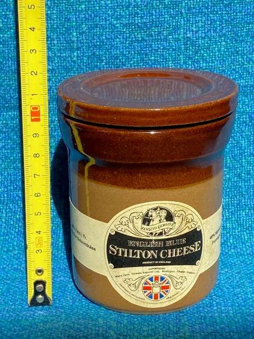 Vintage Porcelain pot made in England, collectors item