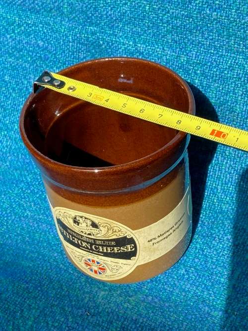 Vintage Porcelain pot made in England, collectors item