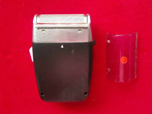 BRAUN shaver from the 60s ,working, lot 3, vintage