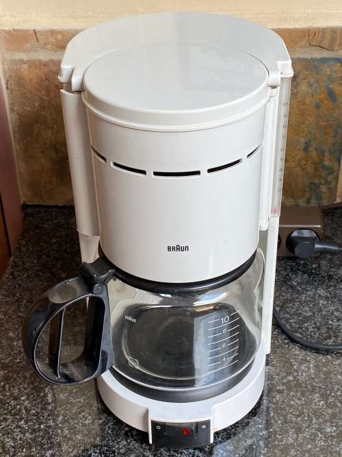BRAUN Coffee Machine 4087 F , vintage, white, in working condition, made in Germany