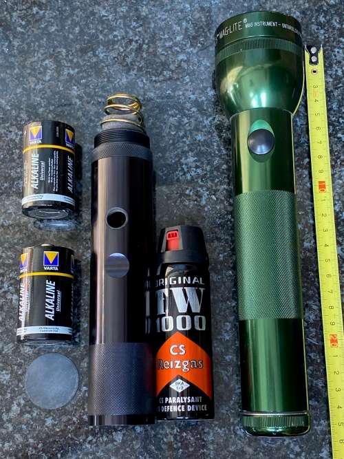 MAGLITE MAG Instrument Ontario California USA 10`, Peppersray Adapter SA4 AT Abwehrtechnik Germany