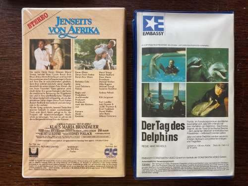 VHS Movie , 2 german movie, Lot 10,  Jenseits von Afrika, Der Tag des Delphins