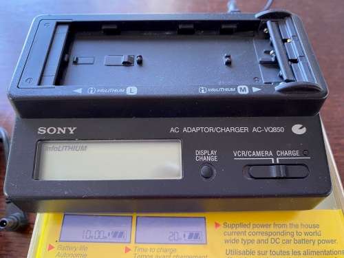 SONY AC-VQ850D  in working condition , rare , in orginal box