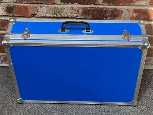 Aluminium Case blue 62cmx42cmx18cm , weight empty approx. 6kg, for computer or photo,preowned