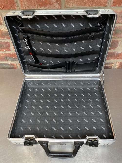 RIMOWA Topas Briefcase Attache  Notebook Business Case aus Aluminium Germany