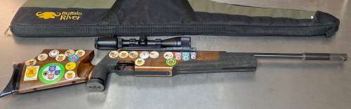 FEINWERKBAU 300 S MATCH RIFLE + WALTHER SCOPE 3-9×40 + Rifle Bag, very rare in South Africa