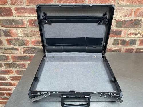 Samsonite Hard Shell Brief Case with Combo Lock, grey, antrazith, from 70/80ties , made in Belgium
