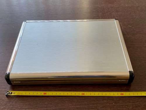 Metoni Aluminum Briefcase, approx. size 33x26x4cm, for A4. Vintage, in good condition. West Germany