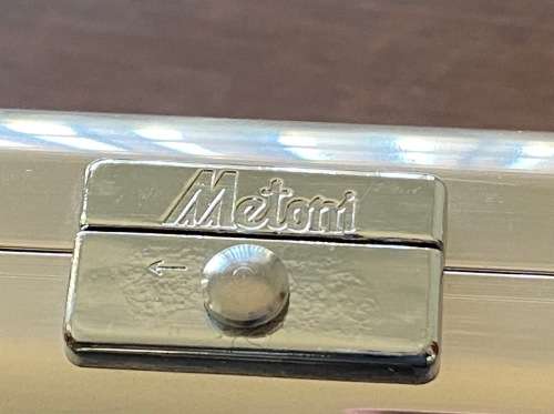 Metoni Aluminum Briefcase, approx. size 33x26x4cm, for A4. Vintage, in good condition. West Germany