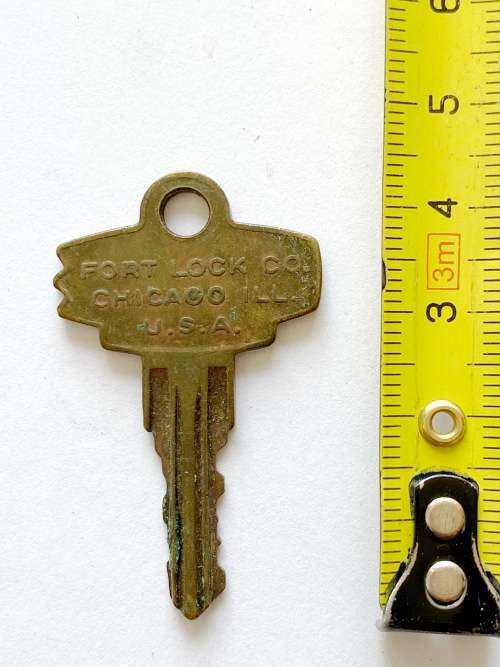 Fort Lock Co Chicago USA key vintage, collectors item