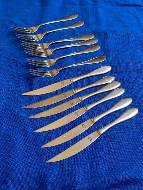 Tischfein crominox Steak Set : 6x knives and 6 x forks, from Germany , collectors item