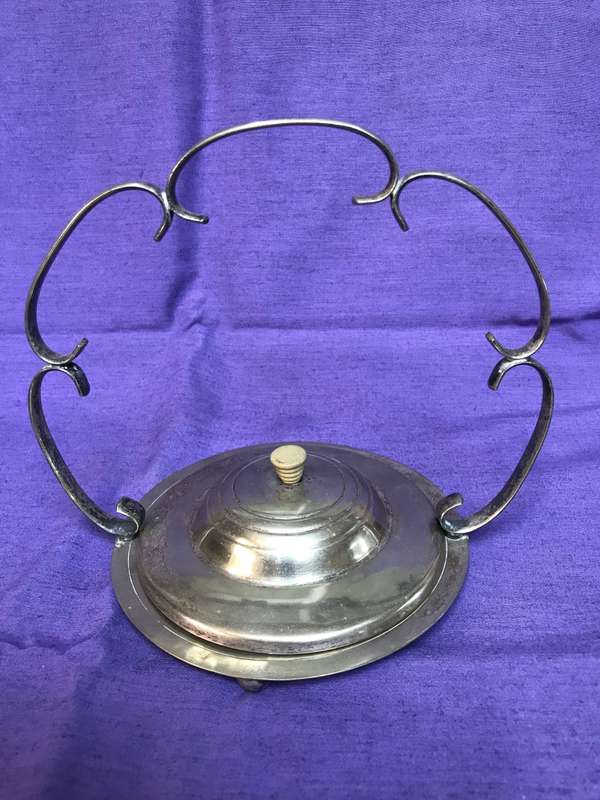 Vintage Lot silver plated, snack bowl,bowls , collectors items