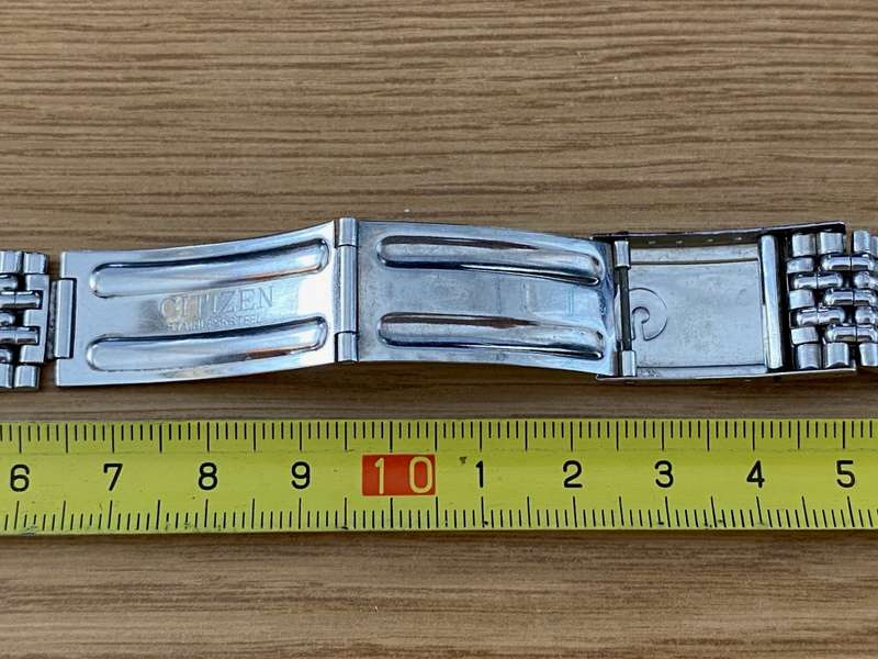 Citizen stainless steel strap , from the 70s, vintage, rare, collectors item,