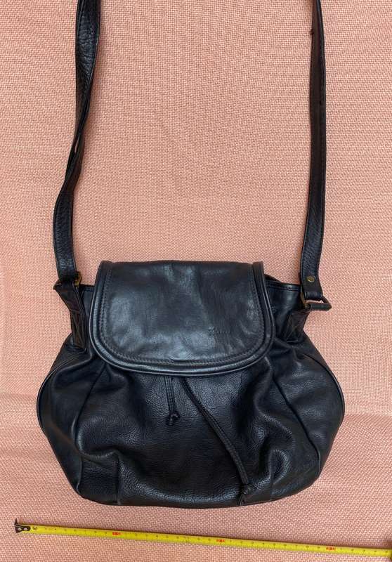 BIRACCI Women leather bag black, made in Italy , in good condition, from the 80s, vintage