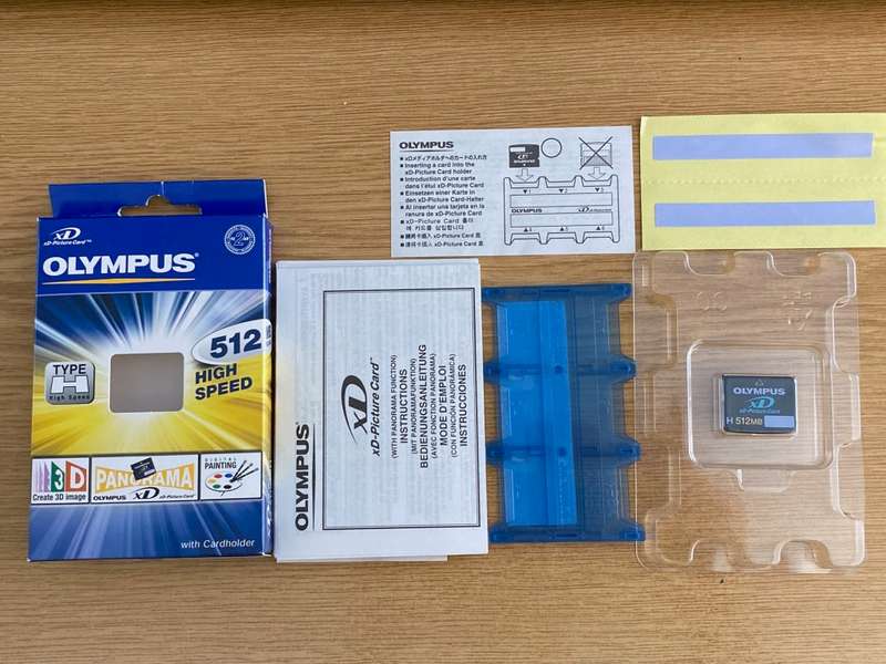 Olympus XD Card 512MB panorama , never used , in original box