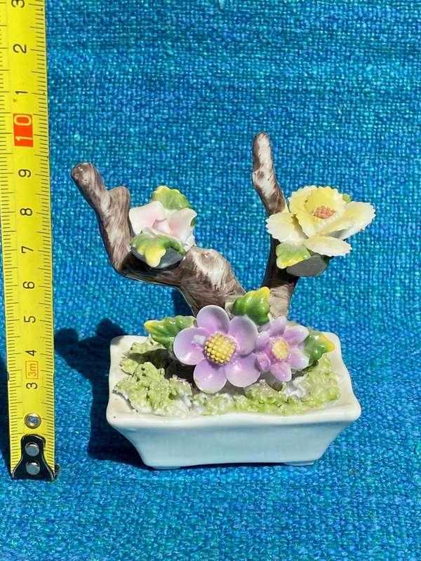 Flower figure porcelain, vase with flowers ornament, miniature