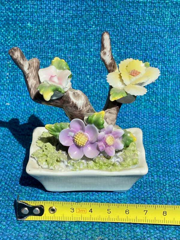 Flower figure porcelain, vase with flowers ornament, miniature