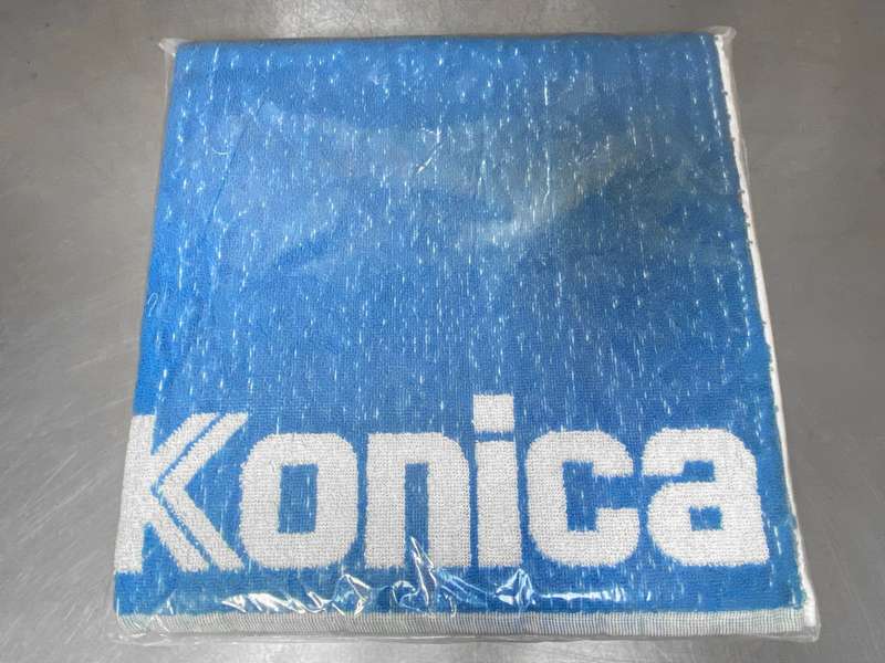 Vintage KONICA Bath Towel, blue, from the 70s in Germany,collectors item, still brand new,not used