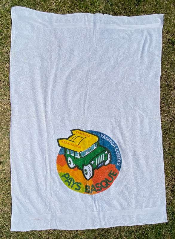 Vintage CONTAX YASHICA Pays Basque Beach Towel Pyrenaen, white , from 1991, collectors item,