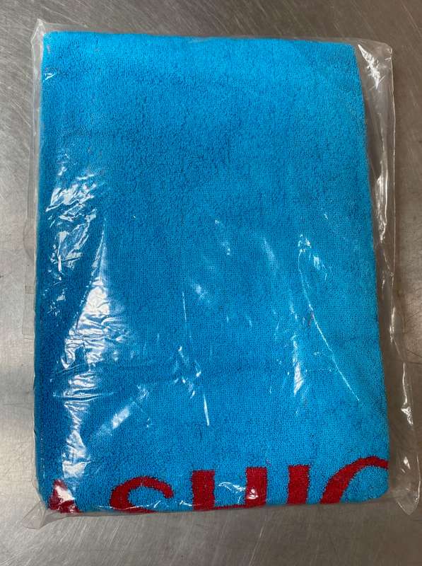 Vintage YASHICA Kyocera (by Fowa/Italy) Towel , blue red , from 90s,collectors item, 160x80cm