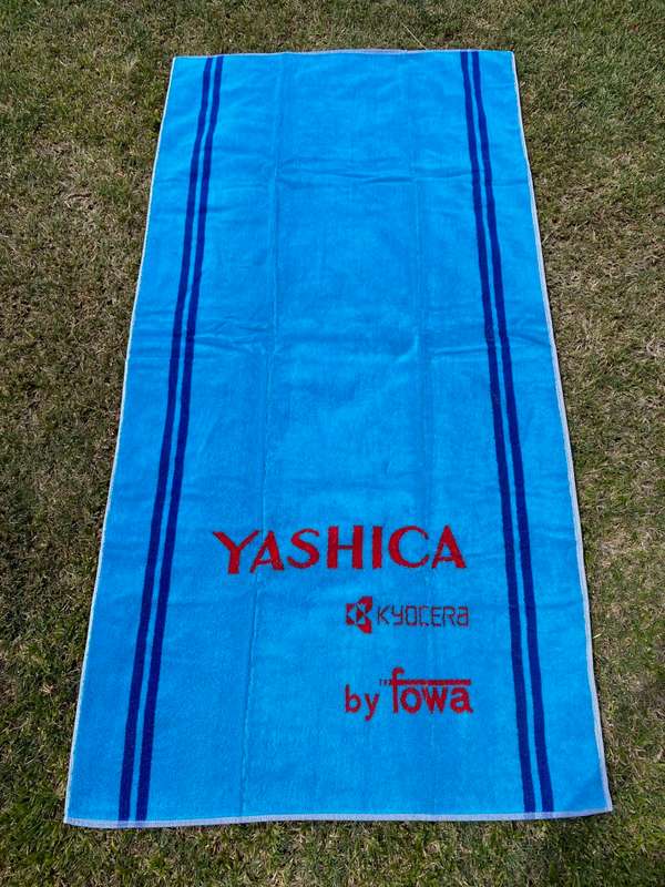 Vintage YASHICA Kyocera (by Fowa/Italy) Towel , blue red , from 90s,collectors item, 160x80cm