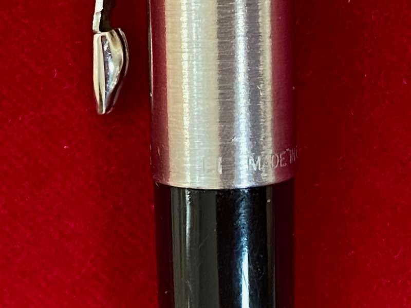 Parker Ball Pen , black silver,made in USA , LI, date code, 2003 Q3 ,collectors item