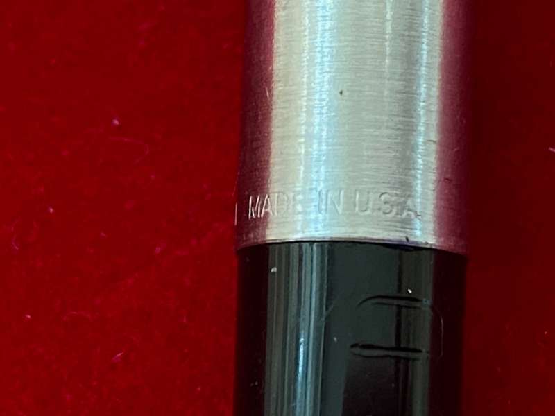 Parker Ball Pen , black silver,made in USA , LI, date code, 2003 Q3 ,collectors item
