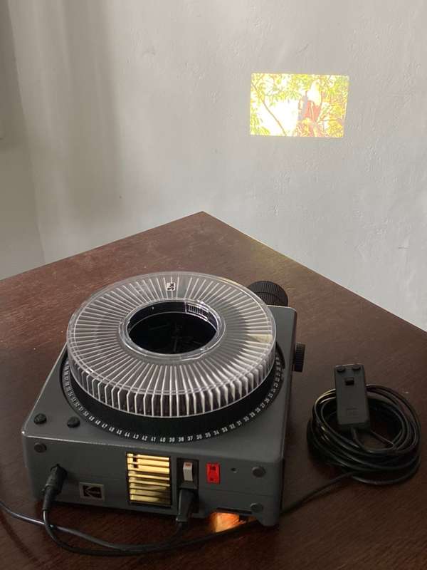 KODAK Slide Projector  S-AV 2030 with Kodak Retinar Vario Zoom Lens 70-120mm