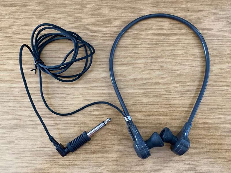Ashidavox  SE-301 Headphone vintage , is working and in good condtion,collectors item, very rare