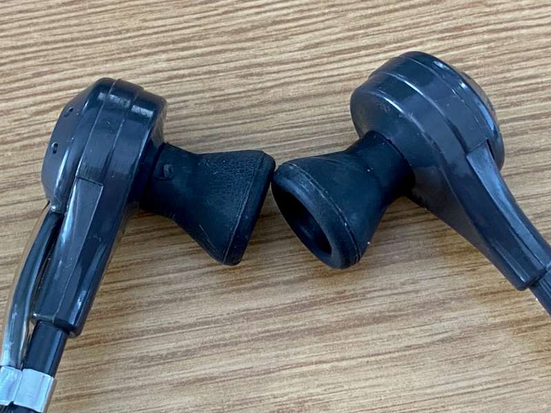 Ashidavox  SE-301 Headphone vintage , is working and in good condtion,collectors item, very rare