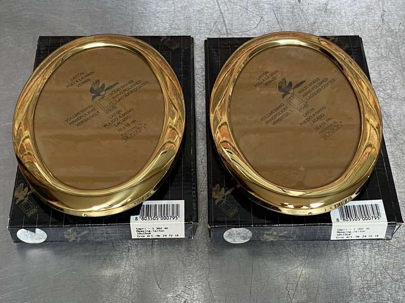 2x Erno Oval Photo Frame ,brass metal,gold colour, from Germany,new,unused, for photo size 10x15cm,
