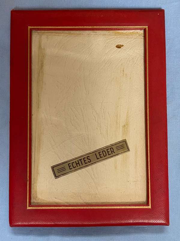 Vintage photo frame lot : victorian brass oval, made in Italy + Red leather frame, aluminium frame