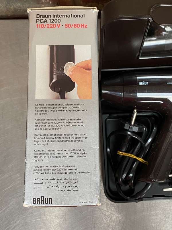 BRAUN International 1200 Watt Hairdryer , in good condtion, in orginal Box