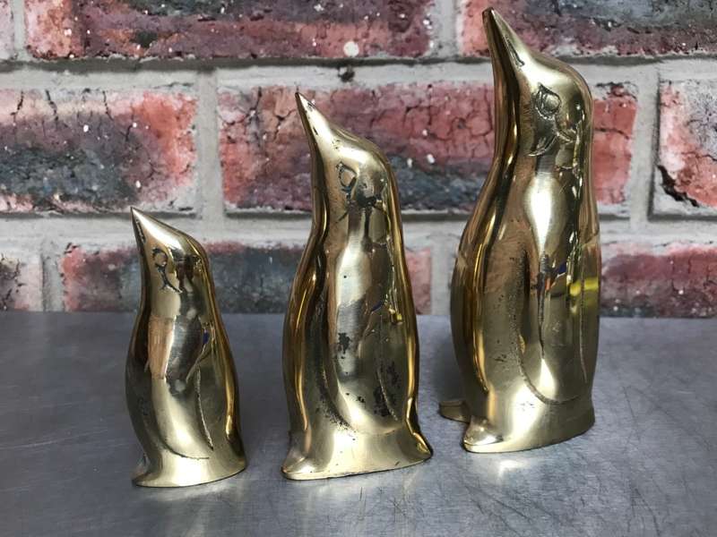 Penguins Lot  2 , Nice set of three sleekly designed brass penguins from the 1980s.