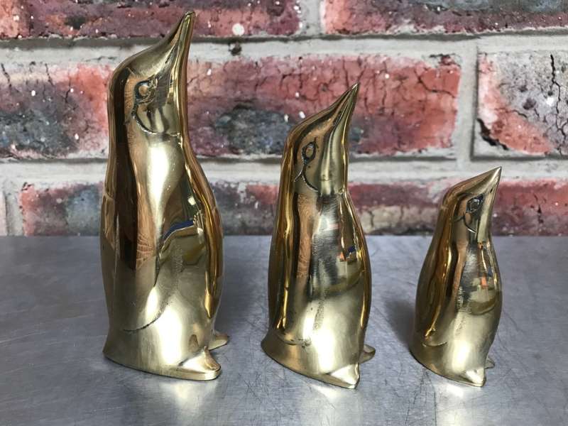 Penguins Lot  2 , Nice set of three sleekly designed brass penguins from the 1980s.