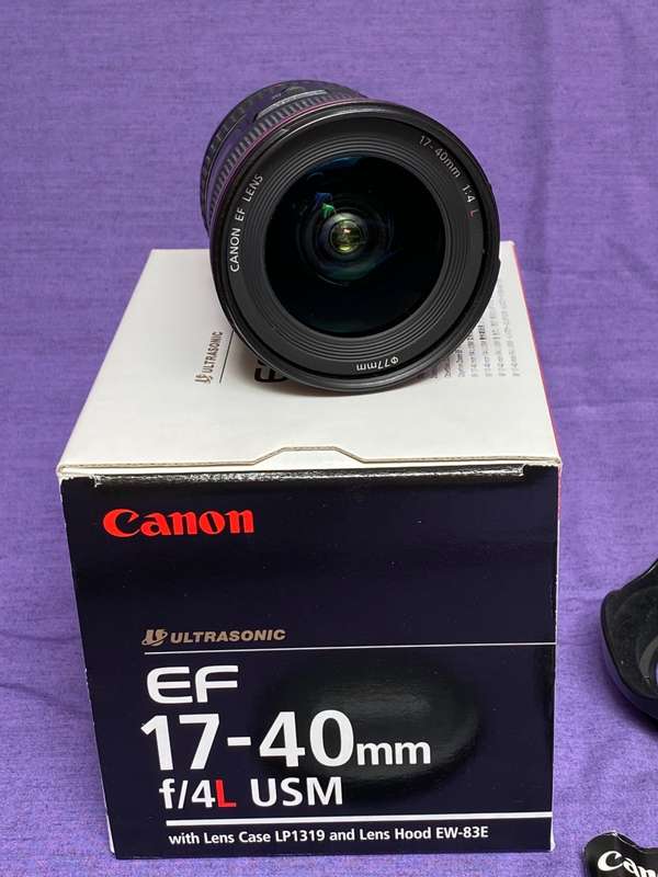 CANON Lens EF 17-40mm f/4.0L USM in very good condition, original box, caps and lens shade